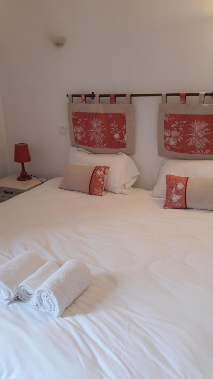 Le Poisson Ivre Bed & Breakfast Dinan Exterior photo