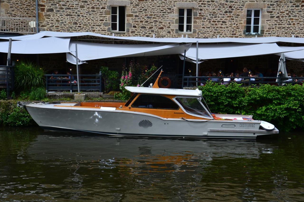 Le Poisson Ivre Bed & Breakfast Dinan Exterior photo